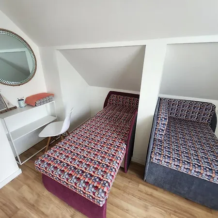 Florance With Terraces & Parking *